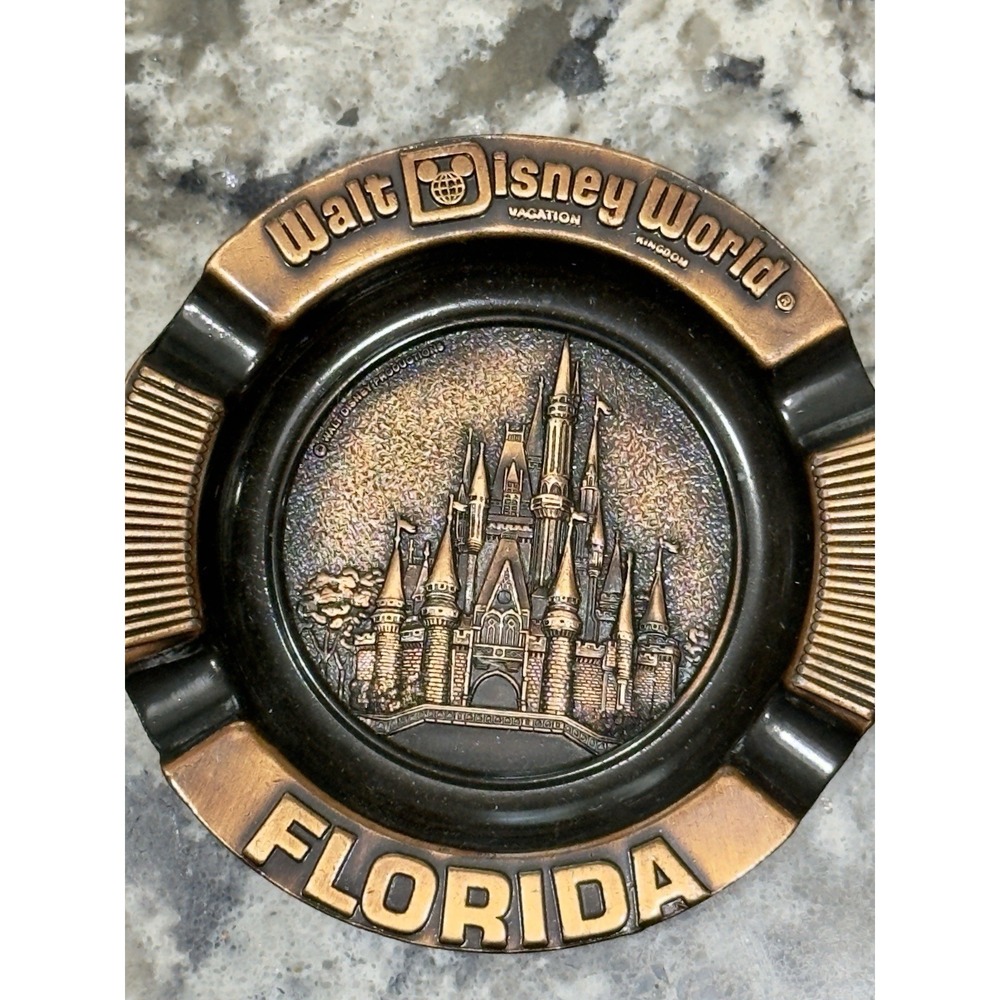Rare Walt Disney World Florida Magic Kingdom Copper Made In Canada Ashtray 3"